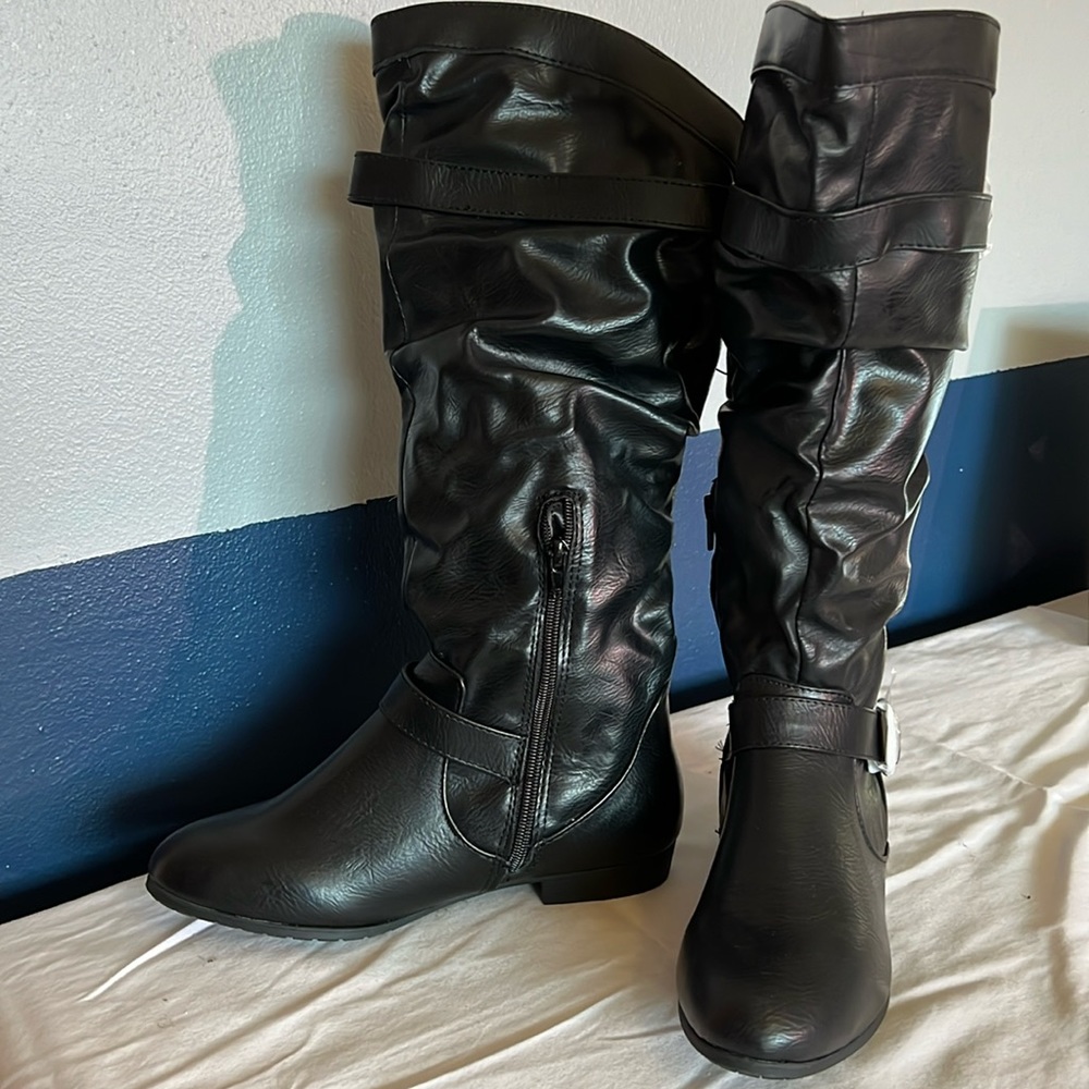 Rampage Black Size 8 Basking Boot New in Box